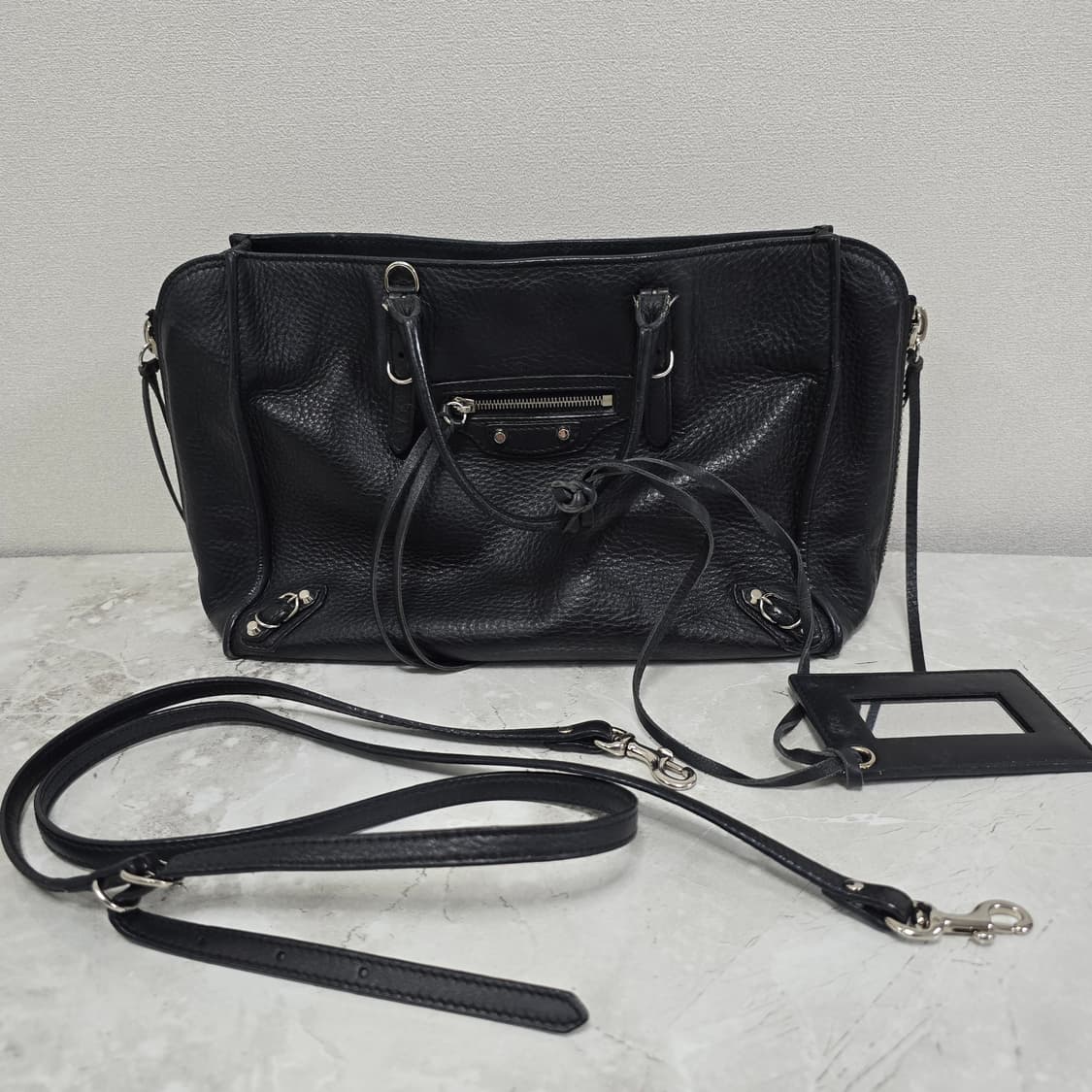 발렌시아가 파피에르 a6 토트백 판매 상품이미지1