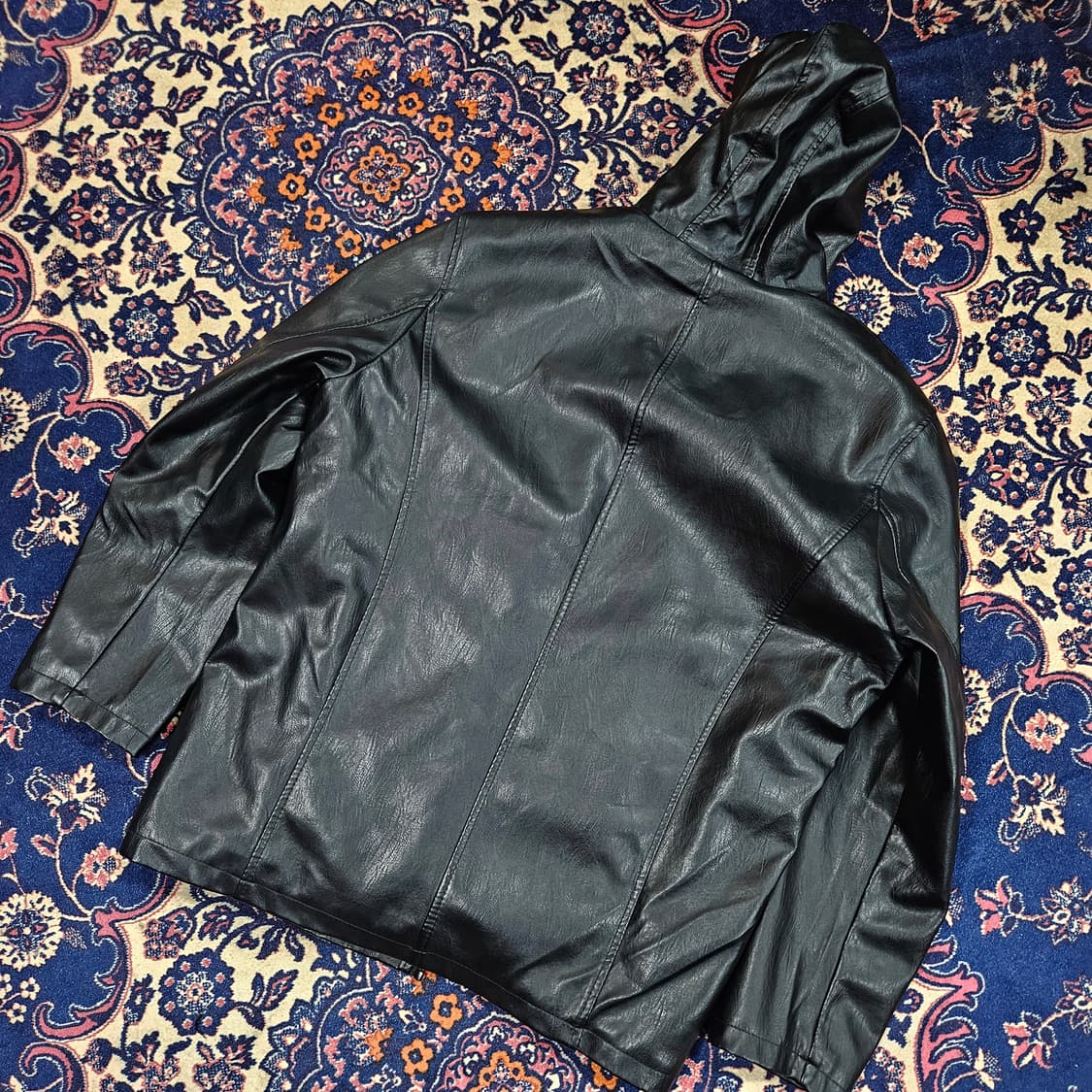 루즈핏 후드퍼 가죽 자켓 100-105size 상품이미지2