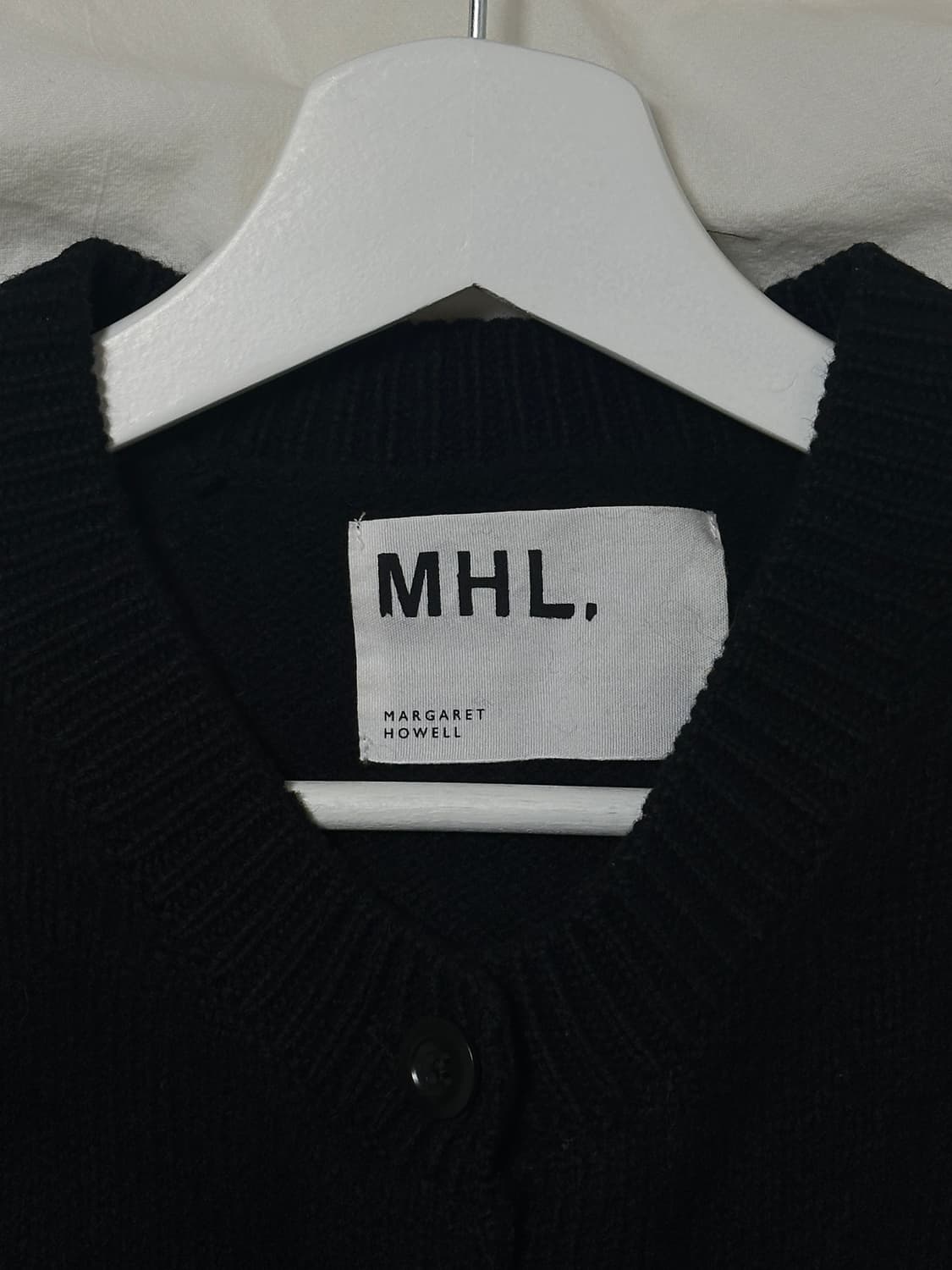 MHL 마가렛호웰 블랙 울 가디건 상품이미지4