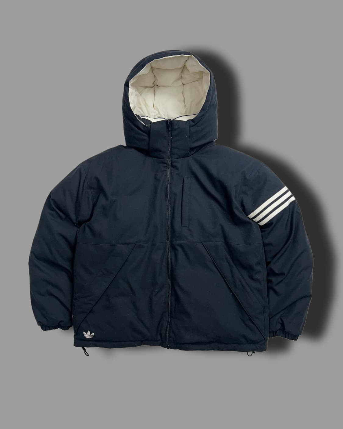 아디다스 블랙 화이트 리버시블 넉다운 패딩 L 상품이미지8