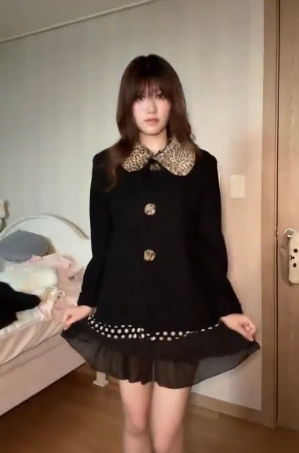 레오파드 퍼 카라 숏코트 상품이미지1