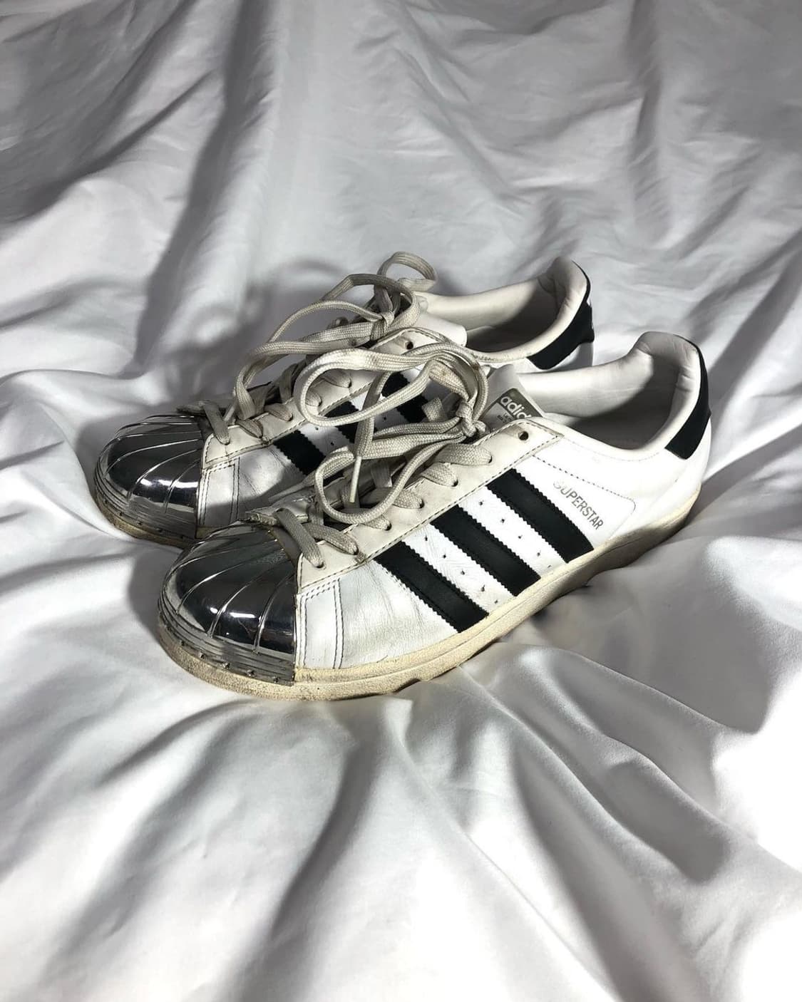 khaki metal toe adidas