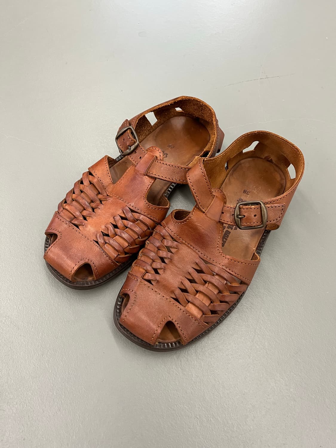 Moda del golfo 빈티지 가죽샌들 (38) 상품이미지1