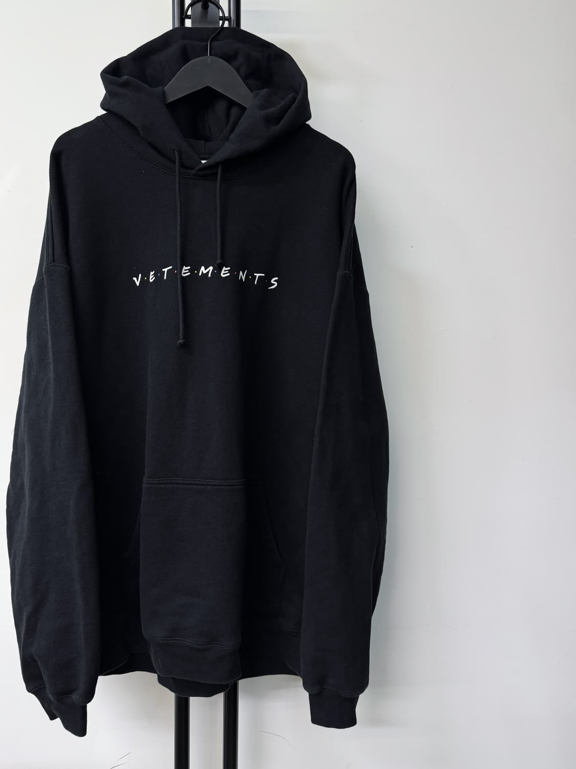 베트멍 21S/S 프렌들리 로고 후디 상품이미지2