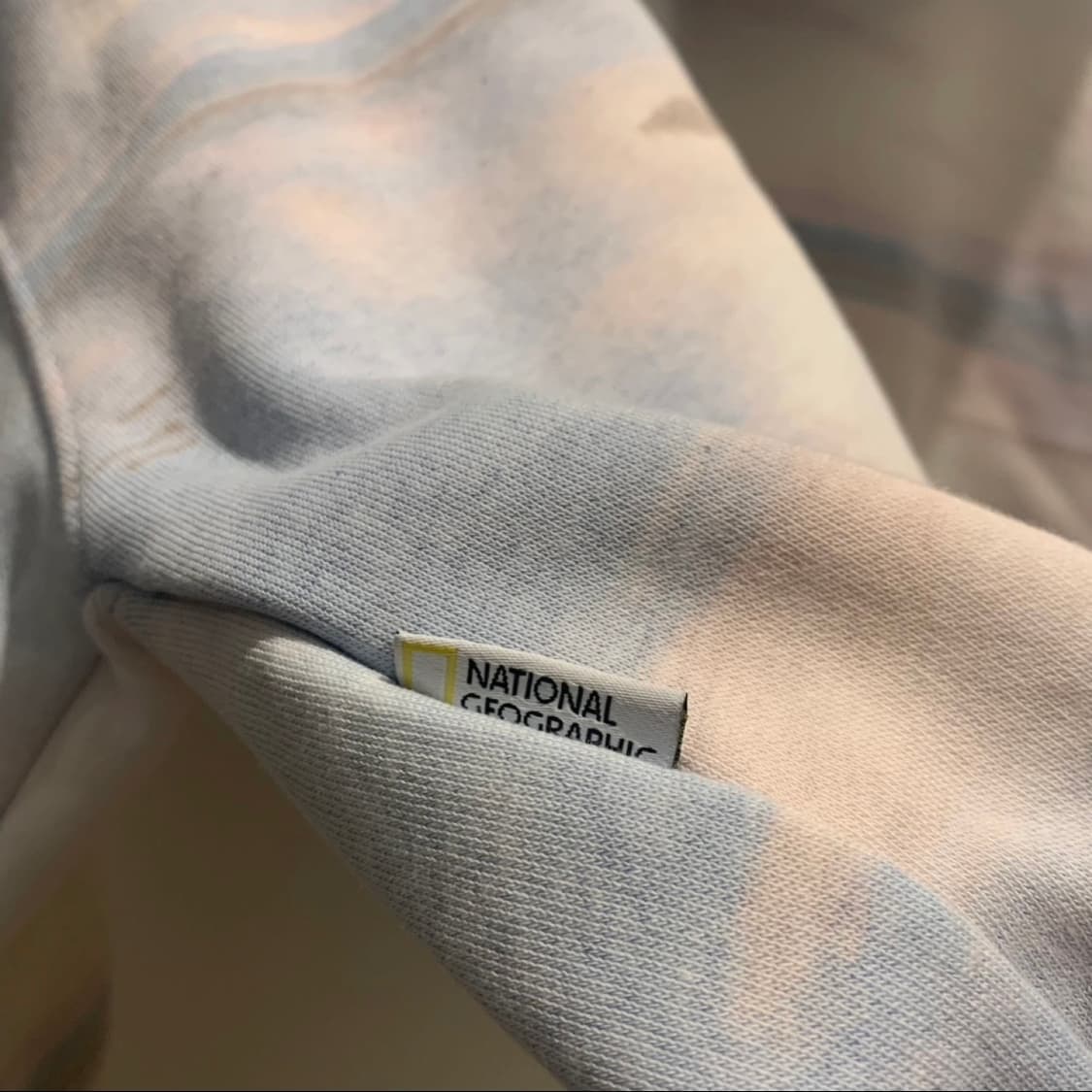 Bershka 내셔널지오그래픽 버쉬카 파스텔 크롭 후드티 상품이미지4