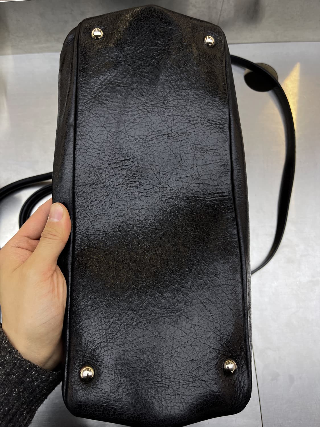 미우미우 비텔로 샤인 토트백 상품이미지4