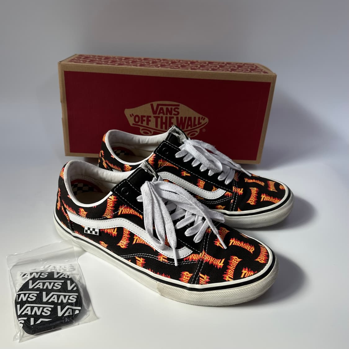 [새상품급] 반스 x 트레셔 스케이트 올드스쿨 스니커즈 275~280 상품이미지1