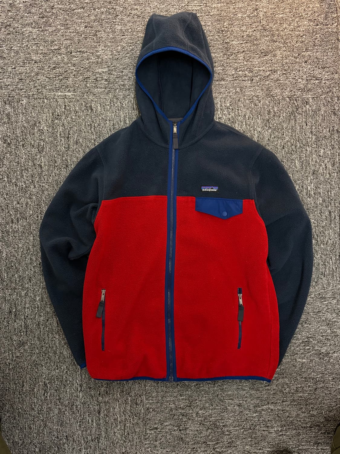 파타고니아 후디드 풀집업 신칠라 상품이미지1