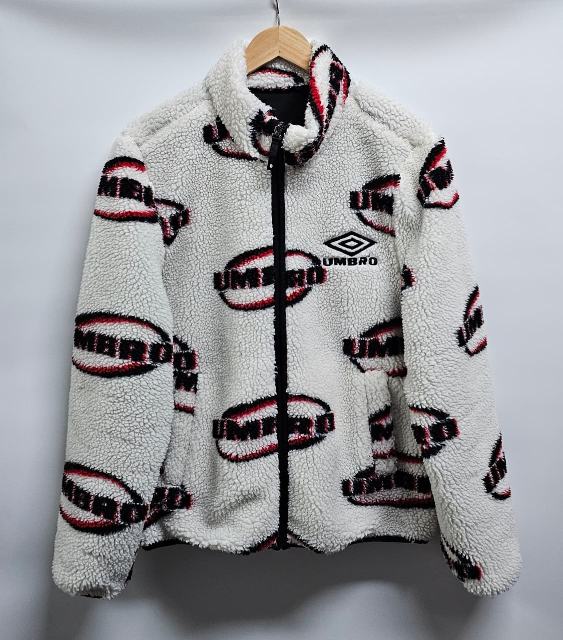 엄브로 리버시블 플리스자켓 95 상품이미지3