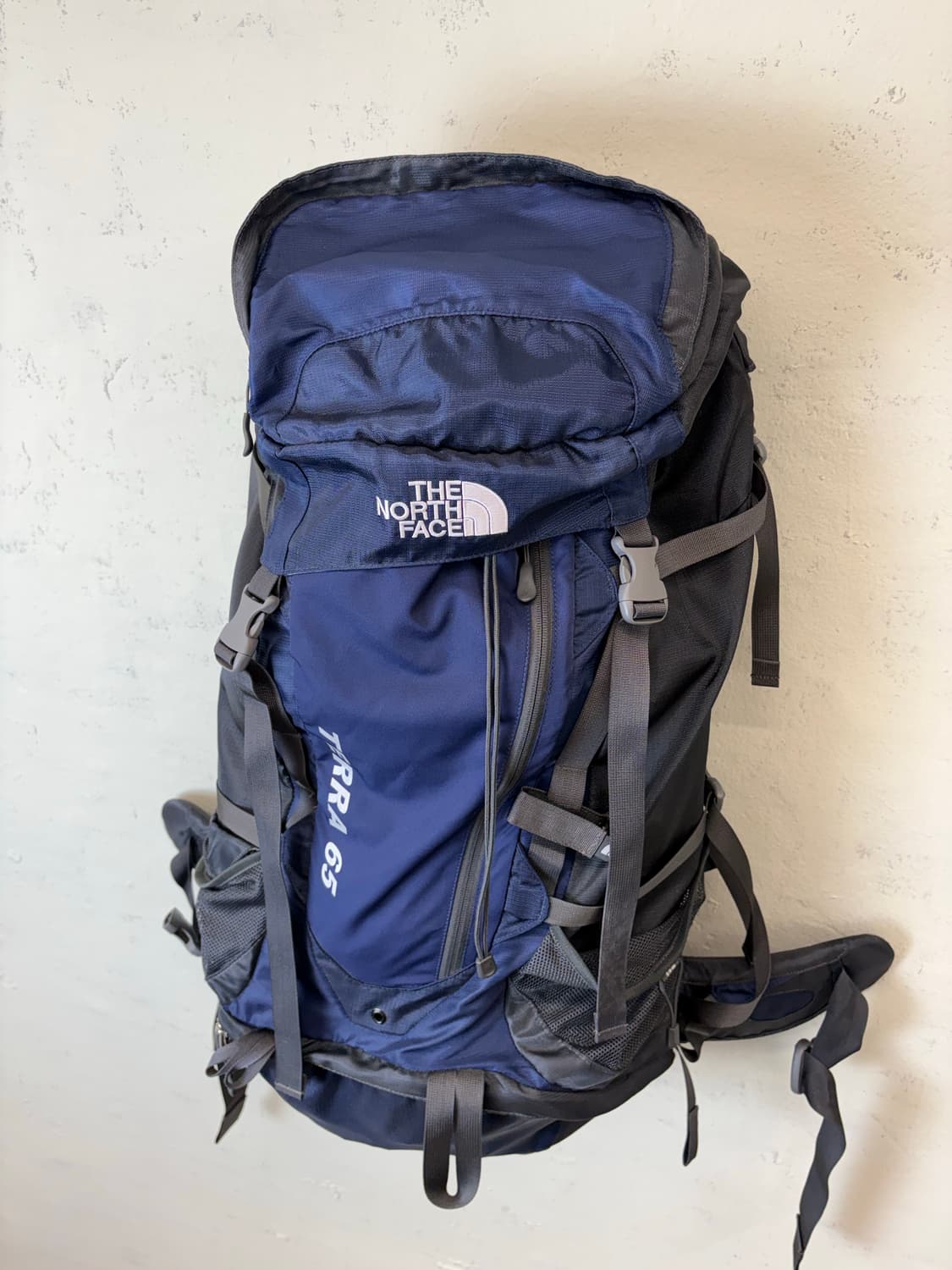 노스페이스 구형 테라 65L 네이비 백팩 상품이미지3