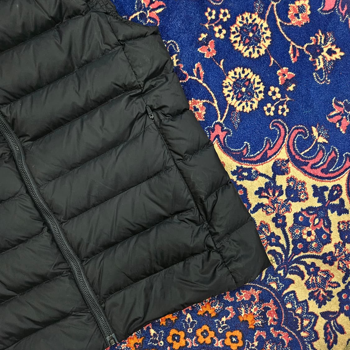 데상트(DESCENTE) 20FW 덕다운 경량 패딩 베스트 M 상품이미지3