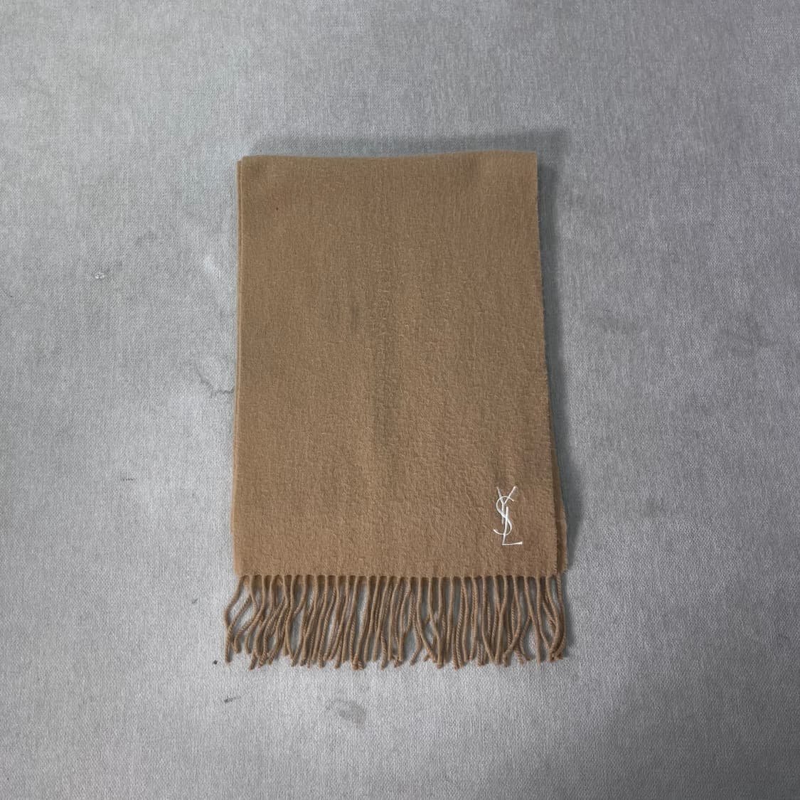 입생로랑 90s 베이지 울 머플러 상품이미지2