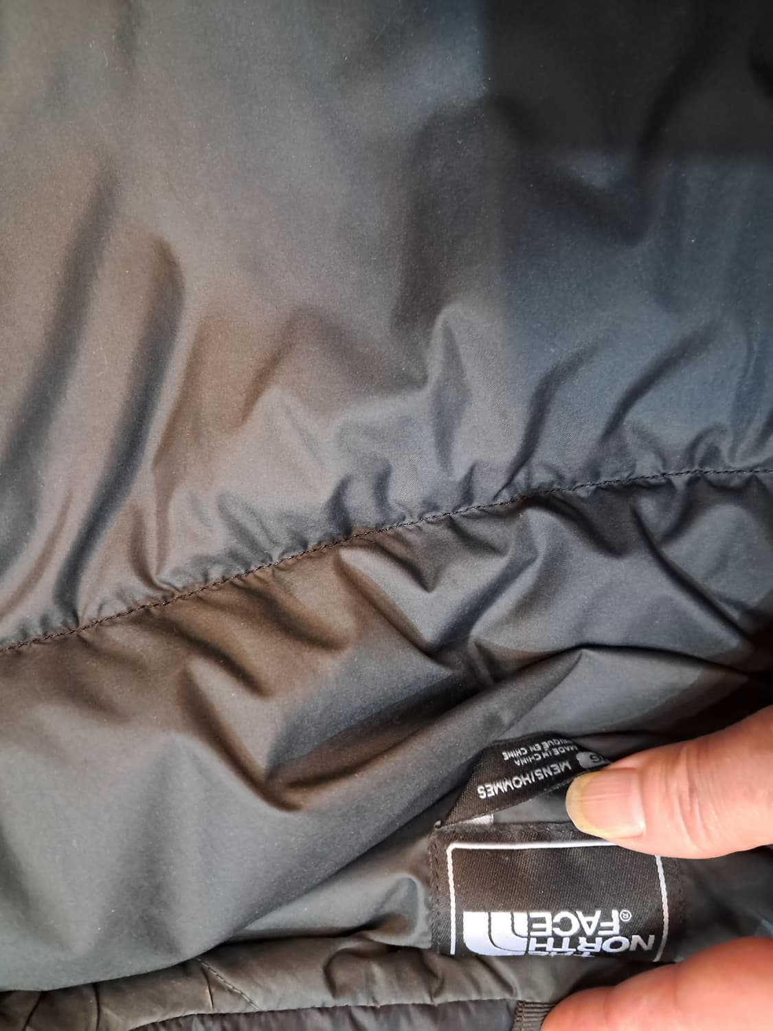 노스페이스 눕시 700 패딩 블랙 상품이미지4