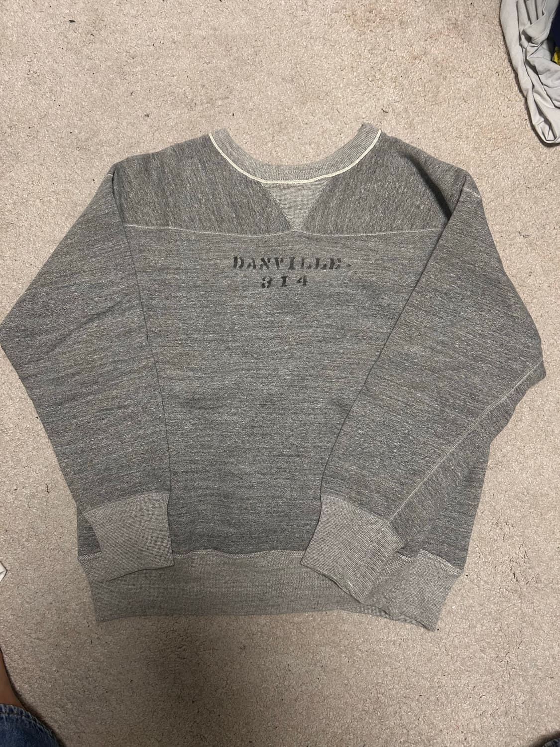 웨어하우스 스웻 401,403? 그레이 42사이즈 상품이미지1