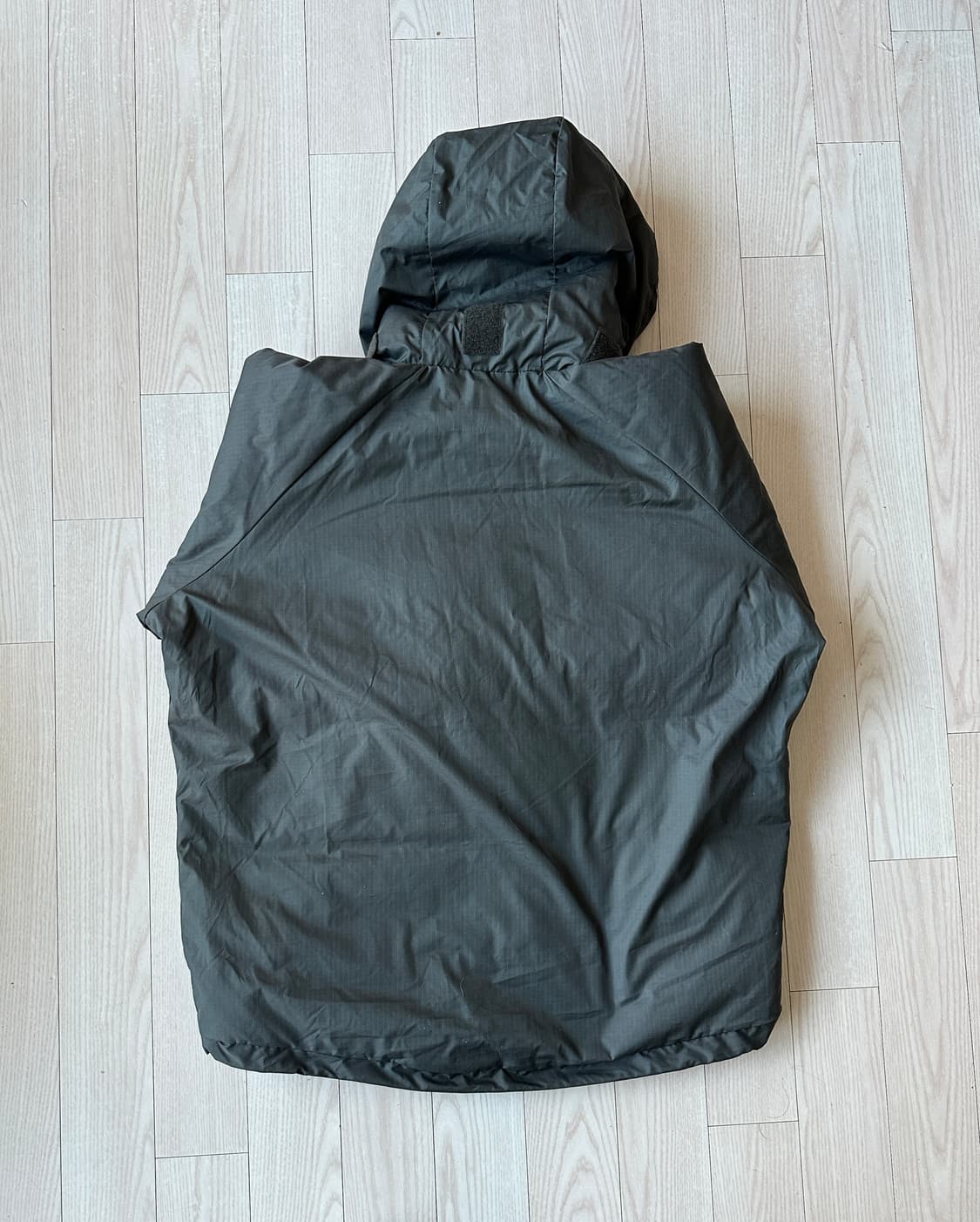 Taion x gloster level7 down jacket 상품이미지9