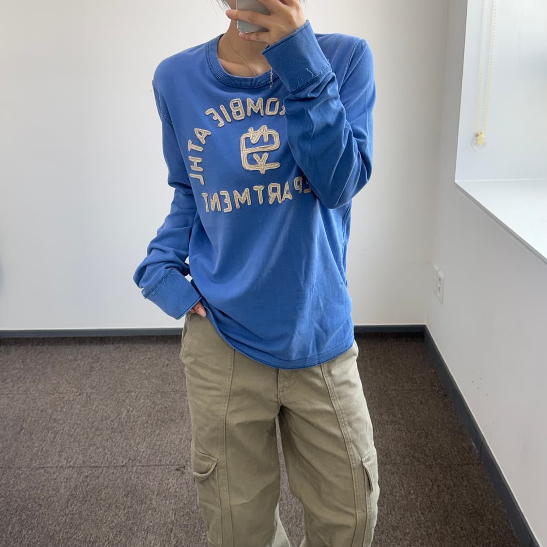 Abercrombie 아베크롬비 스펠아웃 로고 블루 롱슬리브 상품이미지2