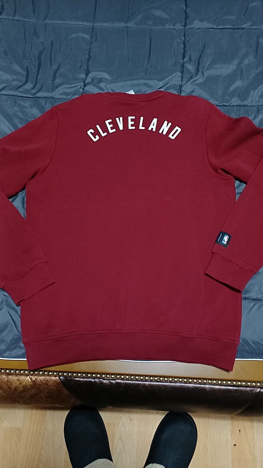 아디다스 클리블랜드 기모맨투맨 실측105 가슴58 기장73 상품이미지3