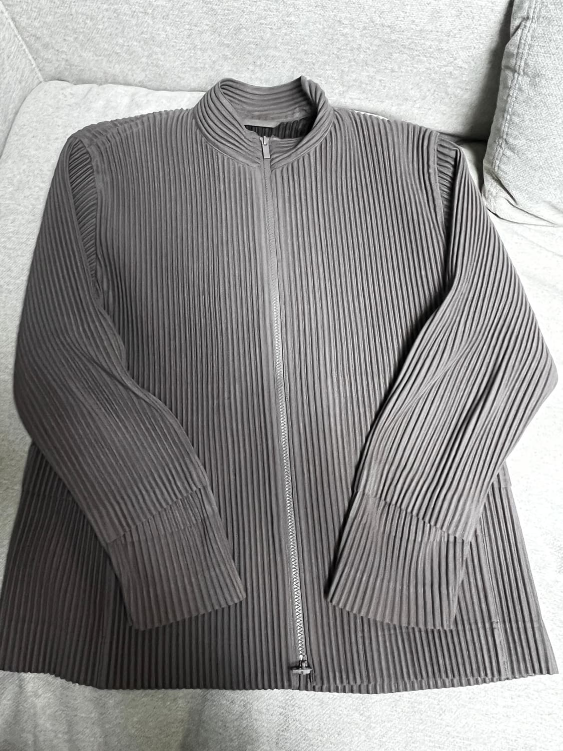 옴므플리세 카고 집업 상품이미지1