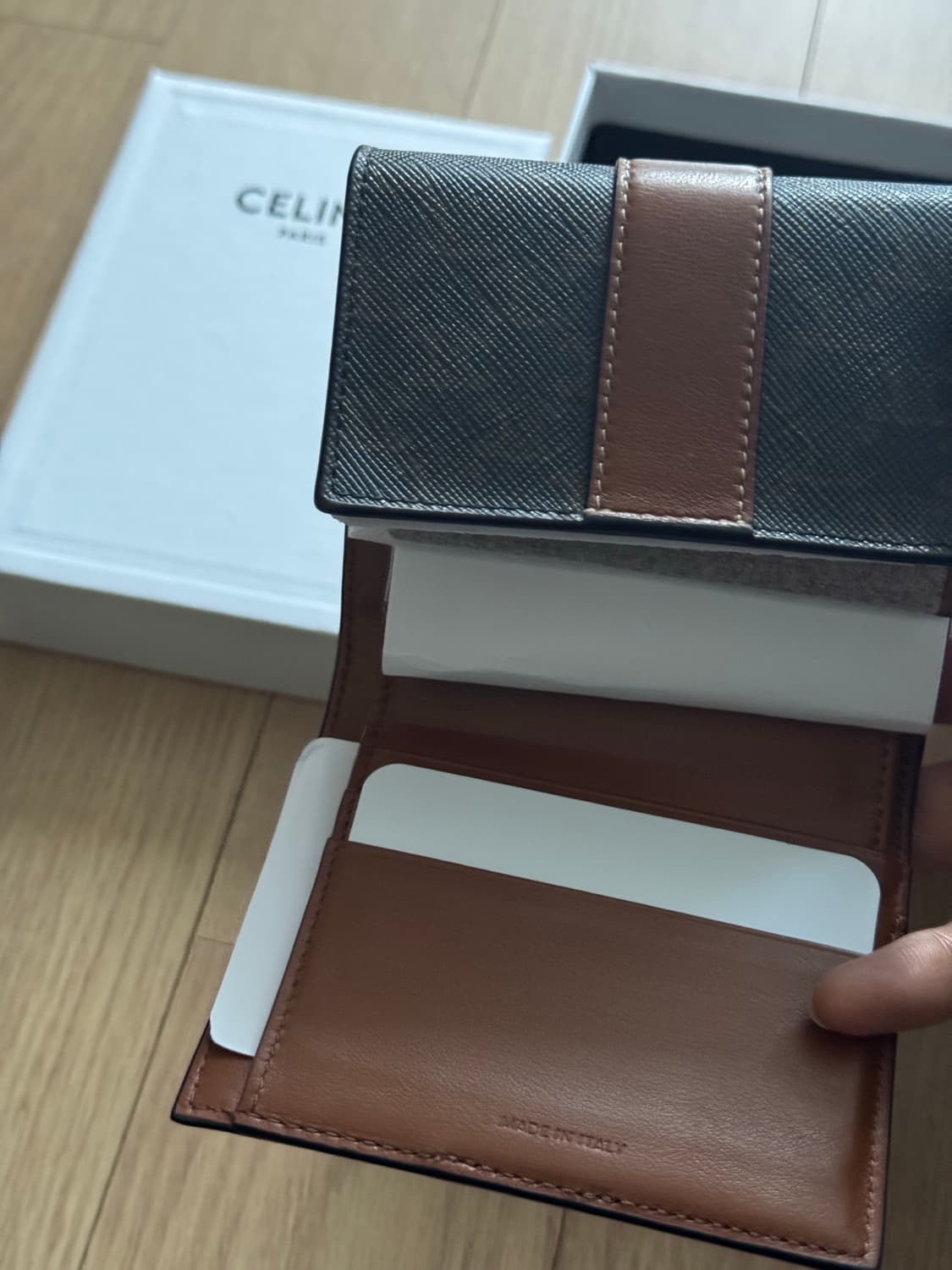 셀린느 트리오페 3단 반지갑  상품이미지5