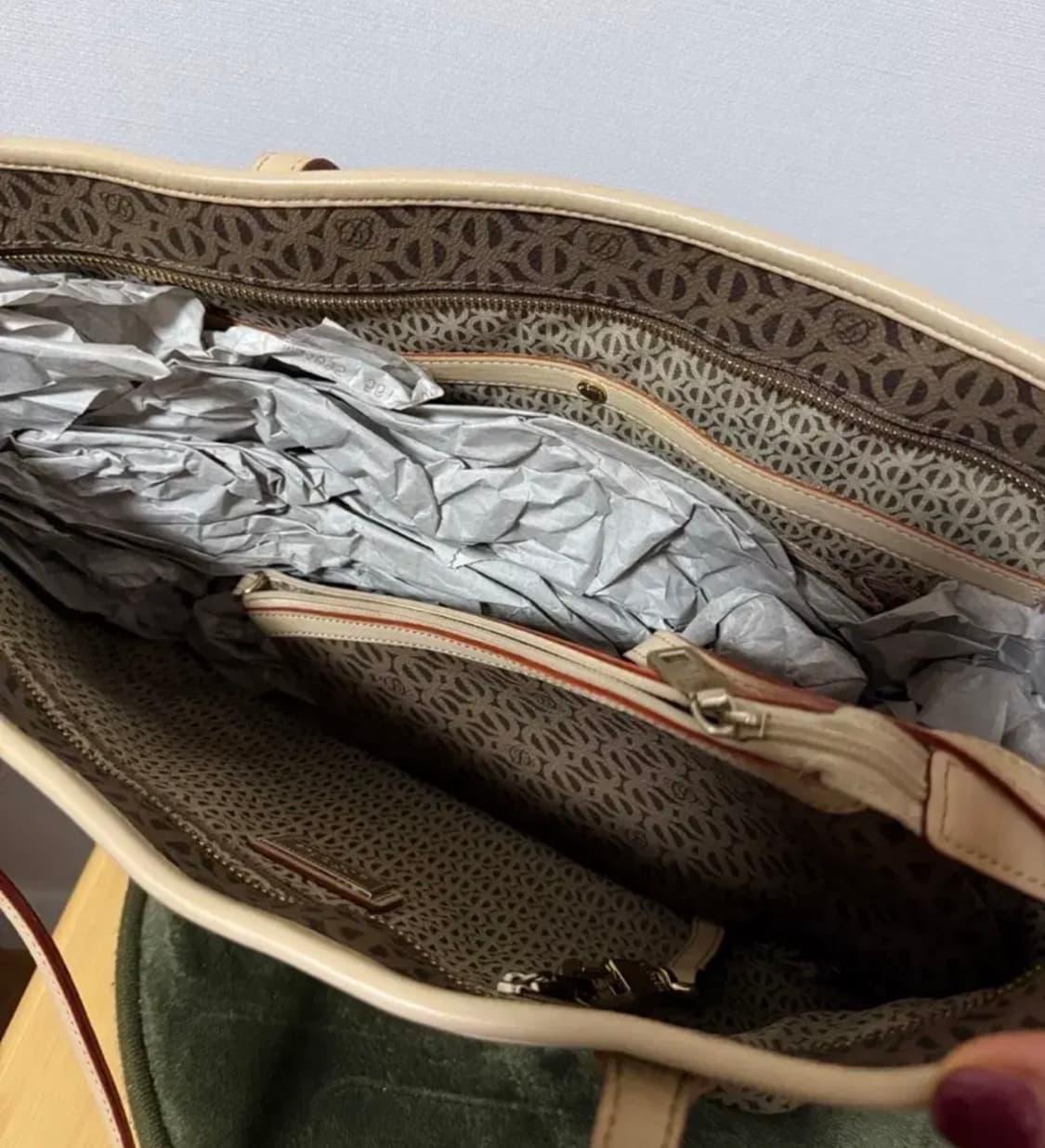 루이까또즈 모노그램 토트백 + 파우치 세트 상품이미지2