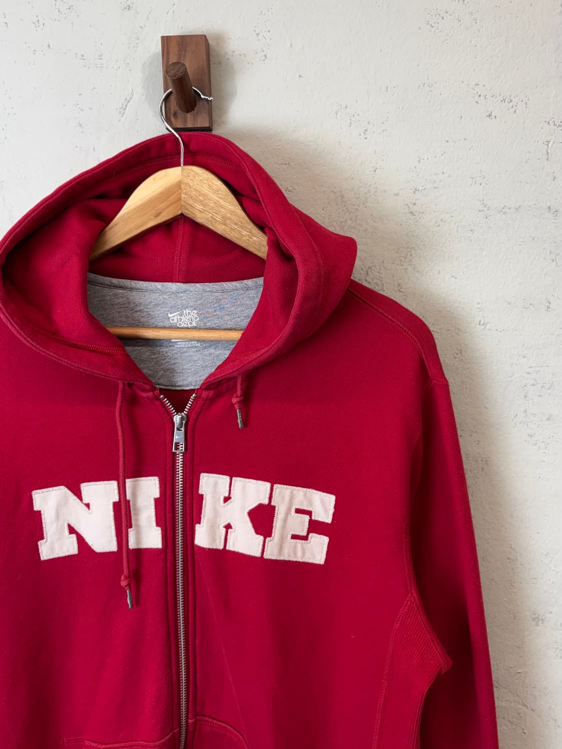 나이키 00s 올드스쿨 자수로고 레드 후드집업 상품이미지2