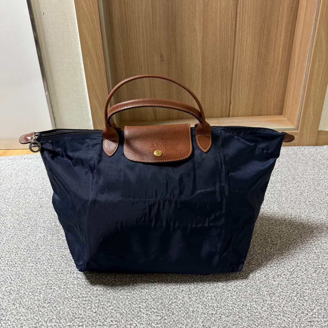 롱샴 토트백 네이비 상품이미지1