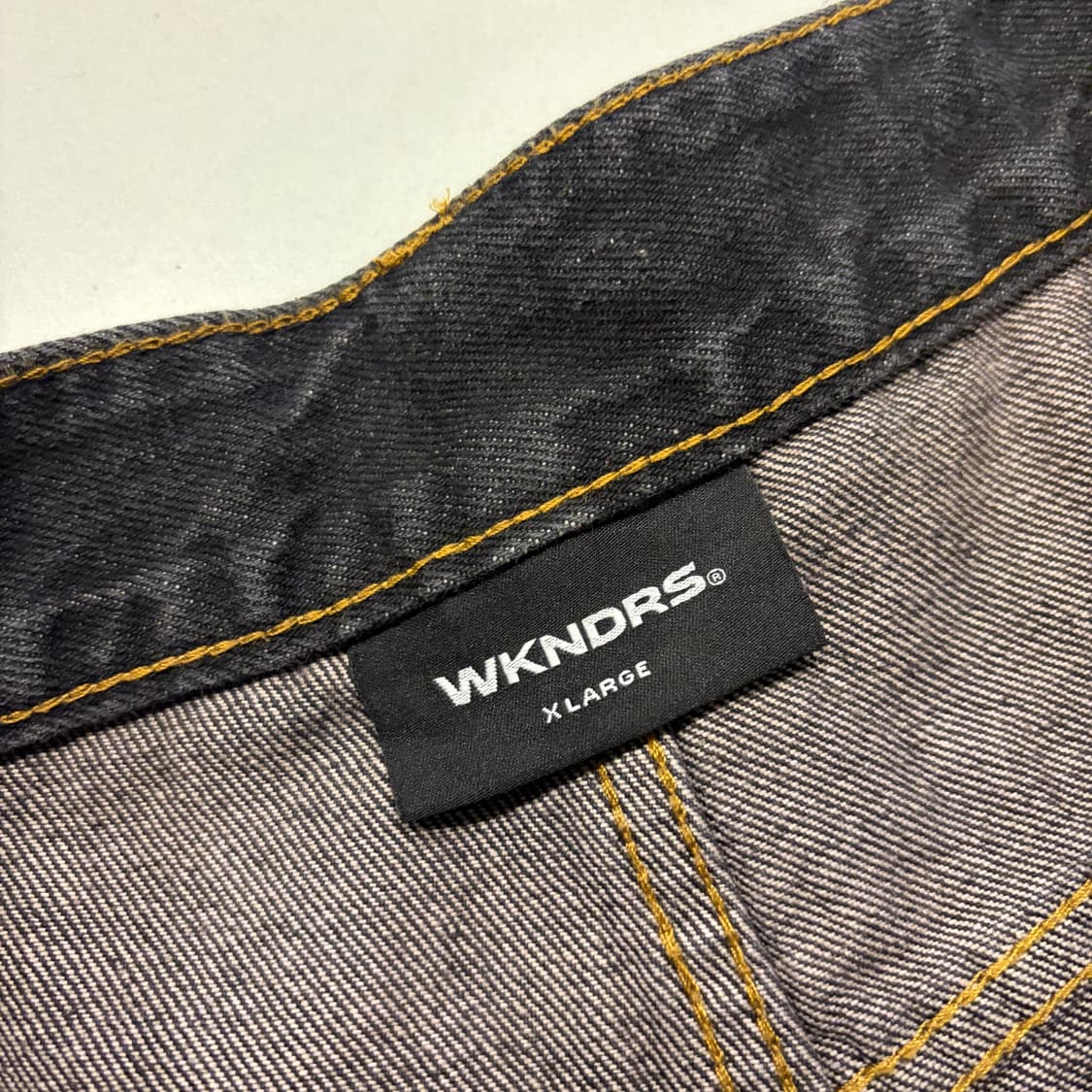 [XL] 위캔더스 WKNDRS 블랙 데님 팬츠 캐릭터 프린팅 C452 상품이미지7