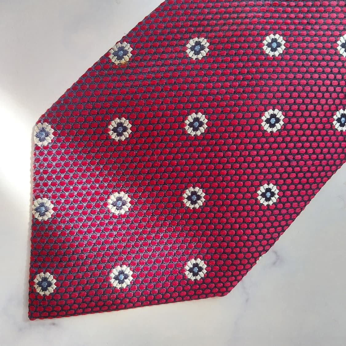 제냐 실크 레드 플라워 자카드 넥타이 8.9cm A+등급 K2500
 상품이미지7