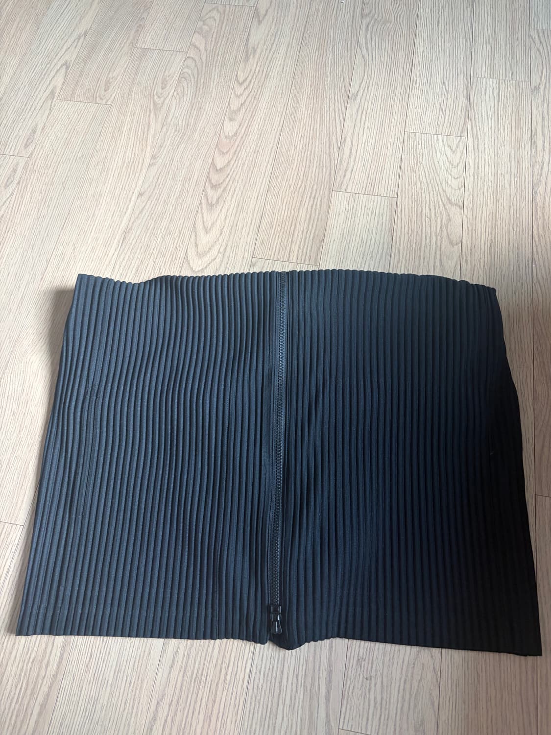 이세이미야케 후드집업 2사이즈 블랙 상품이미지3