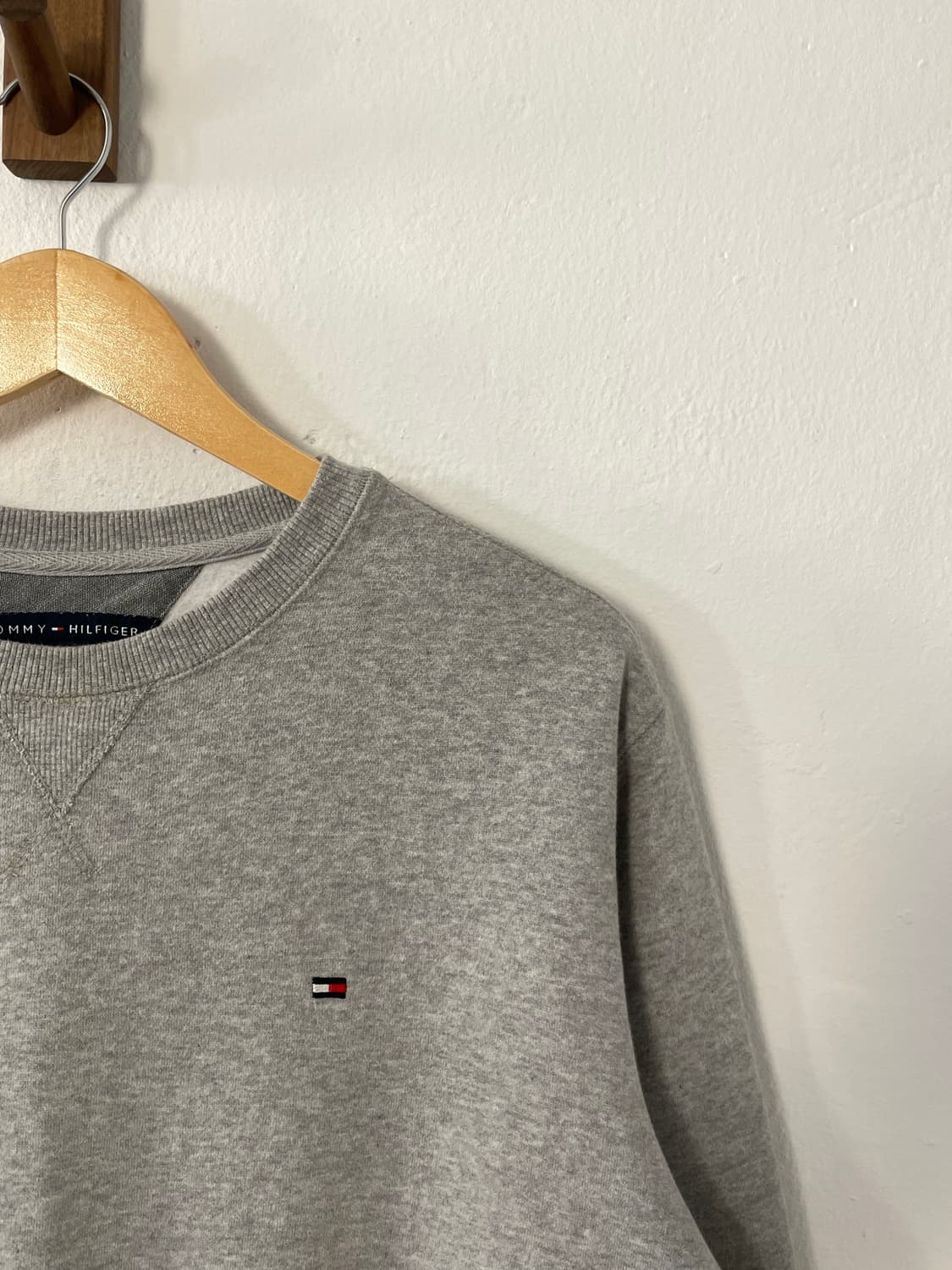 타미힐피거 맨투맨 상품이미지5