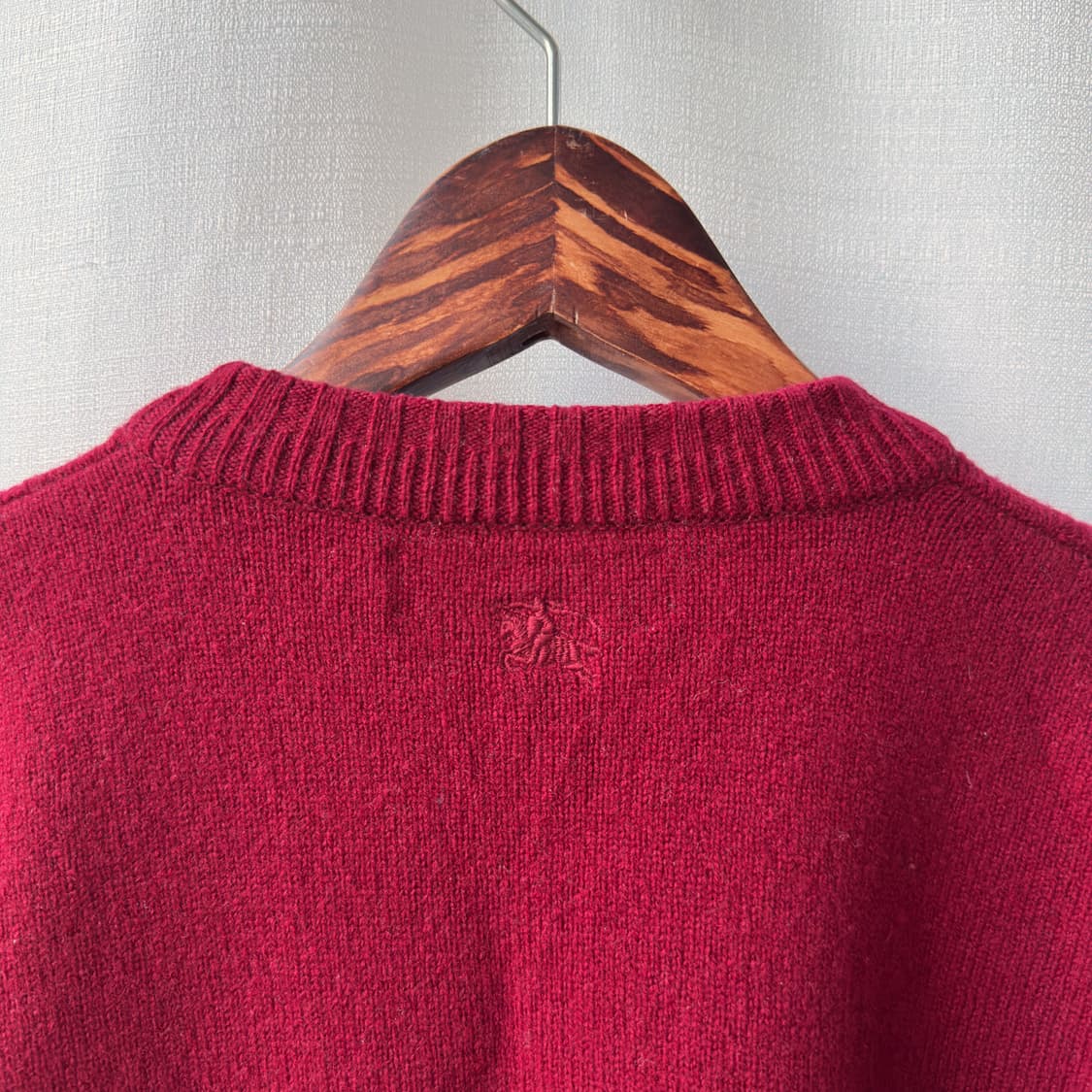 버버리 90s 골프맨 아가일 퓨어 램스울 니트 버건디 42사이즈 상품이미지7