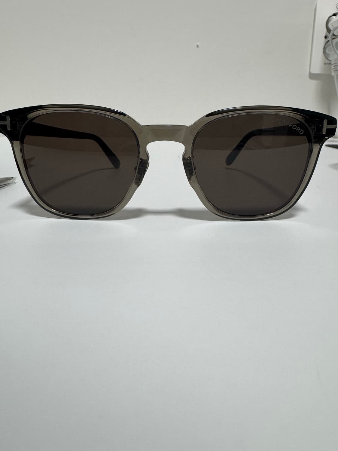 톰포드 선글라스 상품이미지3