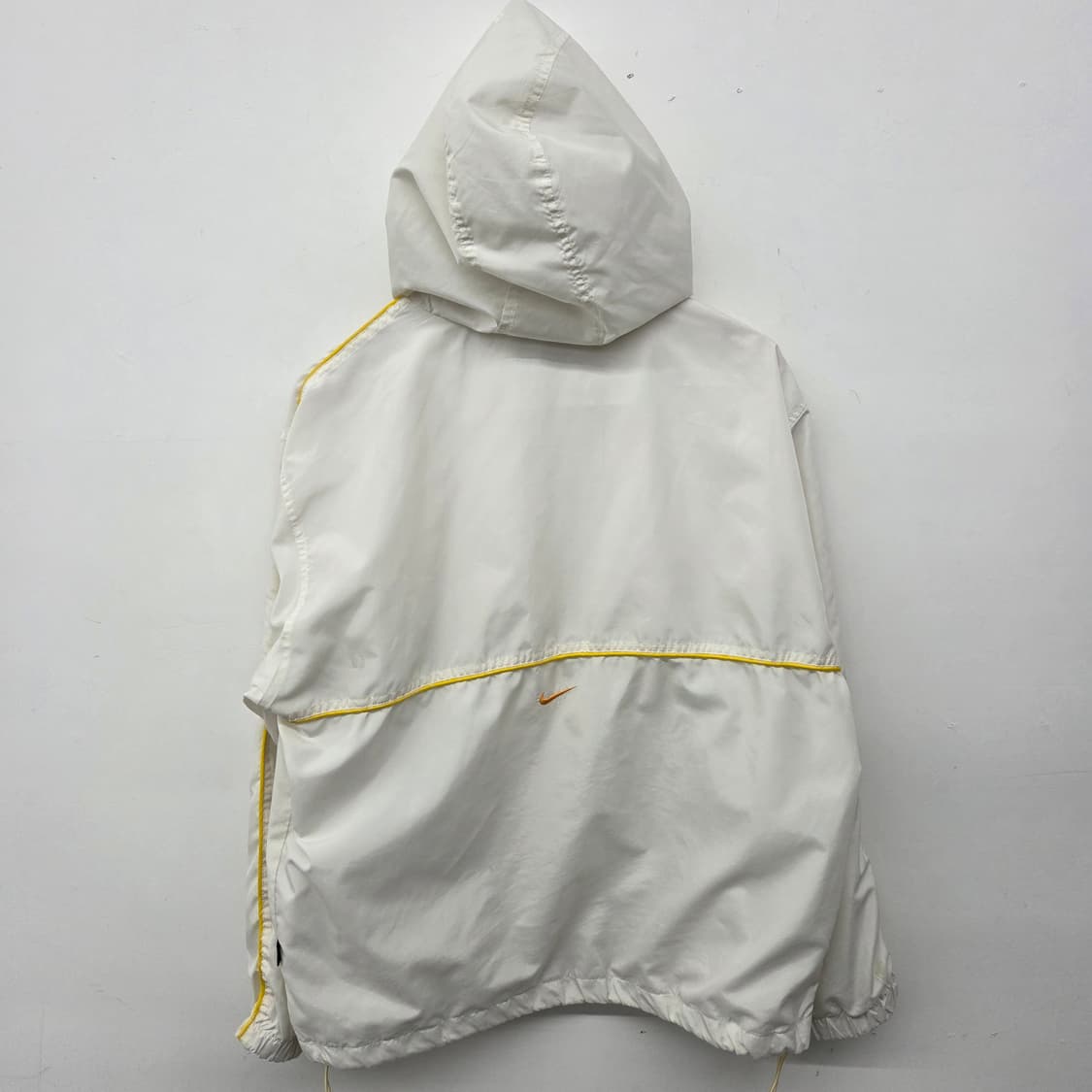 나이키 화이트/옐로우 바람막이 후드 자켓 남L 상품이미지7