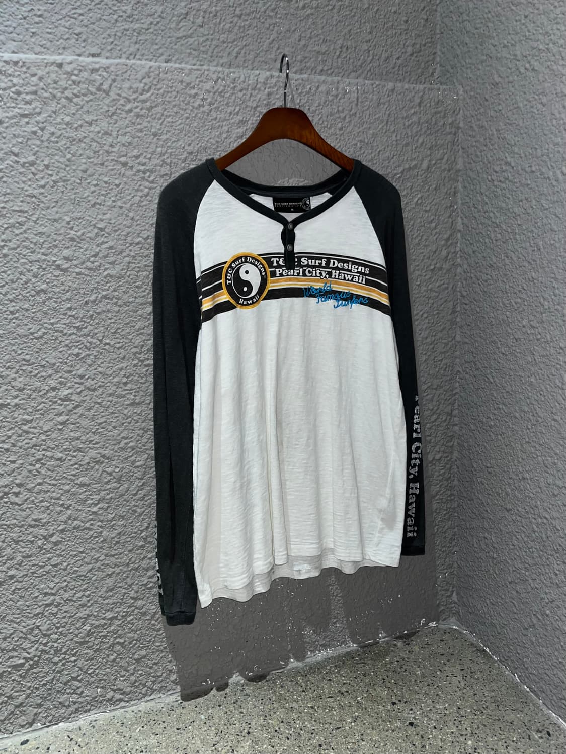 T&C 빈티지 버튼 레글런 롱슬리브 상품이미지1