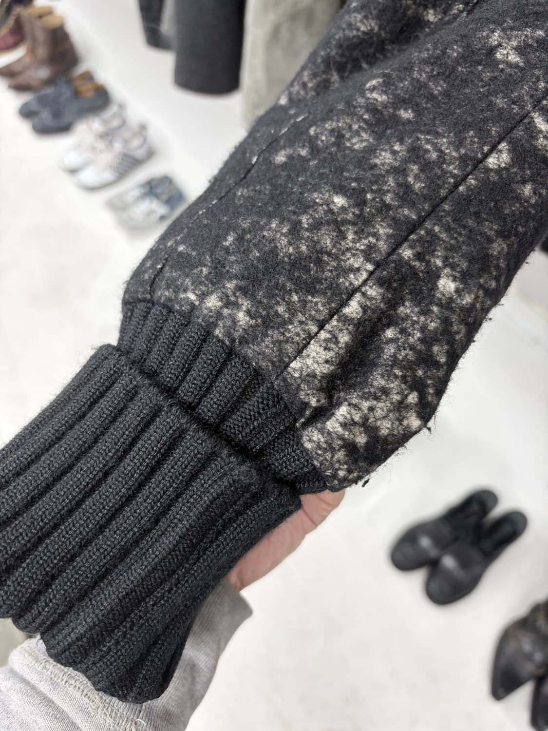 gazzarrini 디스트레스드 울 봄버 자켓 상품이미지4