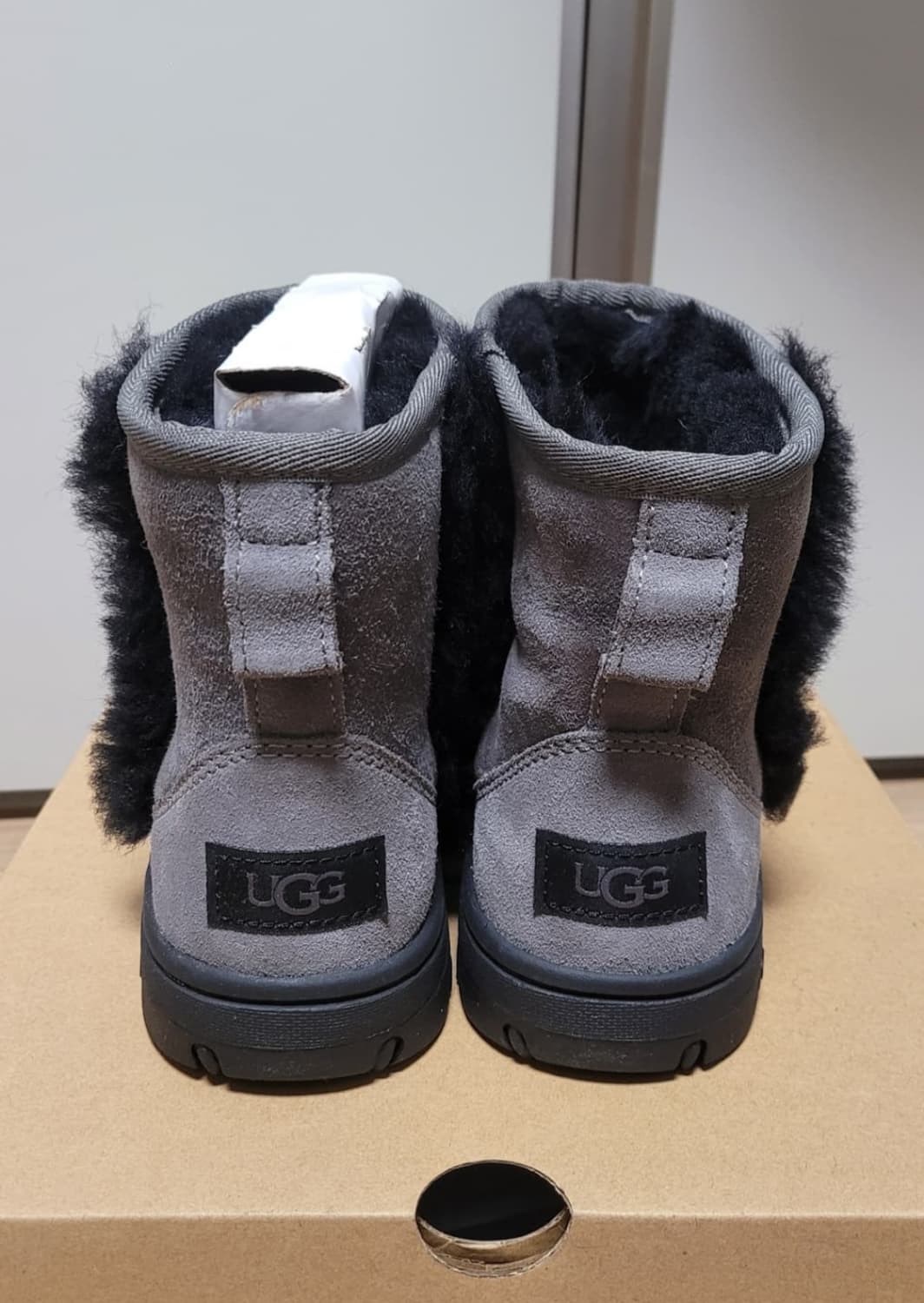 UGG 정품 시어링 어그부츠 상품이미지3