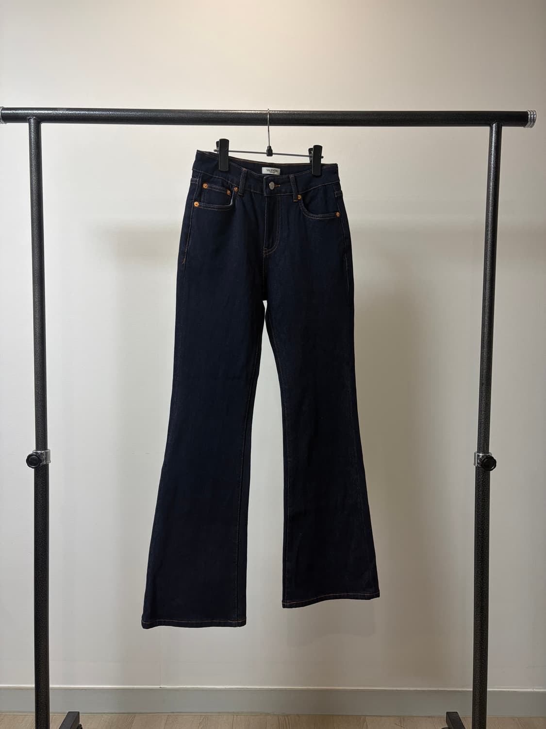 (27) Valention 발렌티노 생지 부츠컷 데님팬츠 상품이미지2