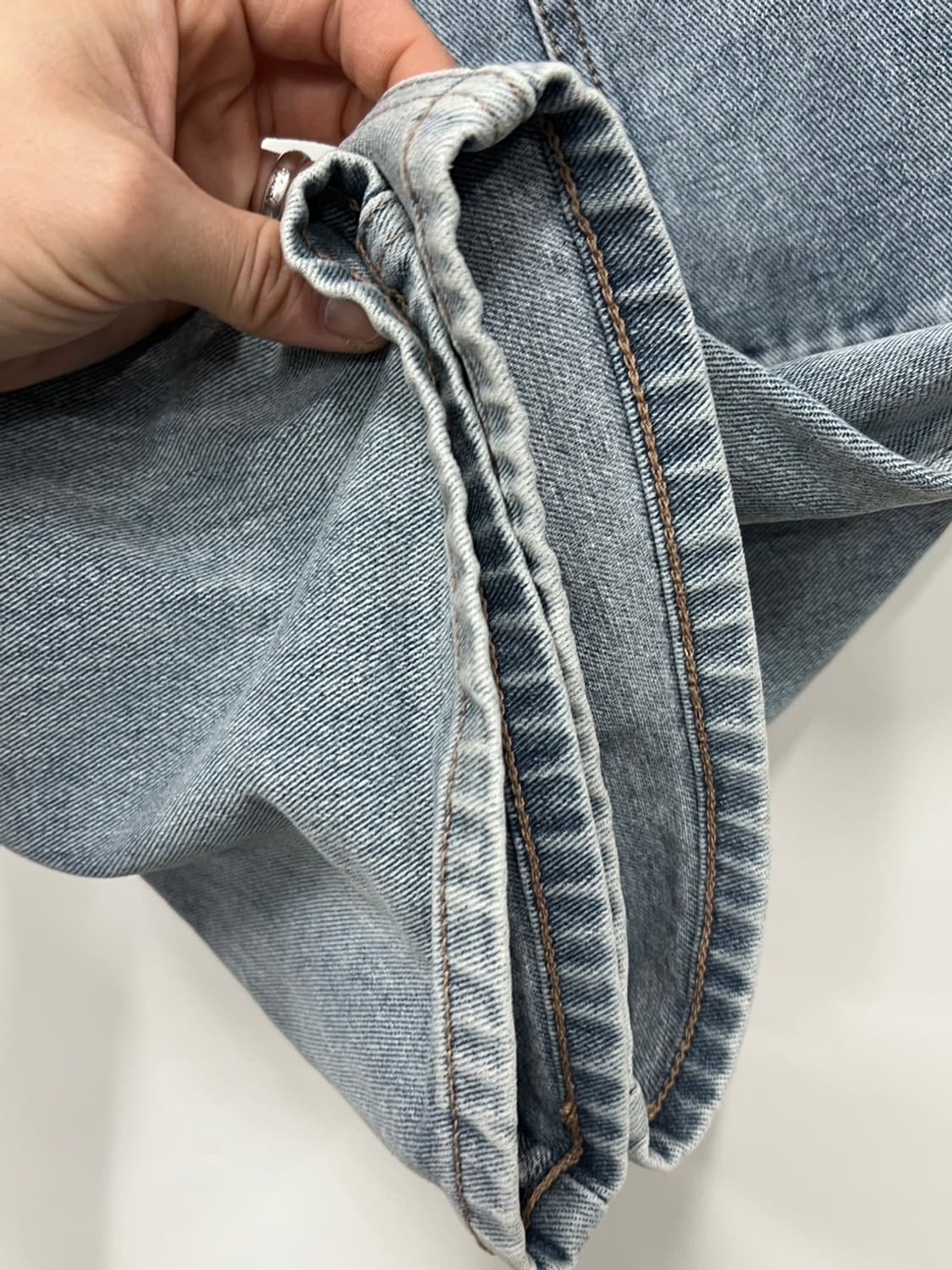 무신사 스탠다드 더블니 카펜터 데님 팬츠  상품이미지4