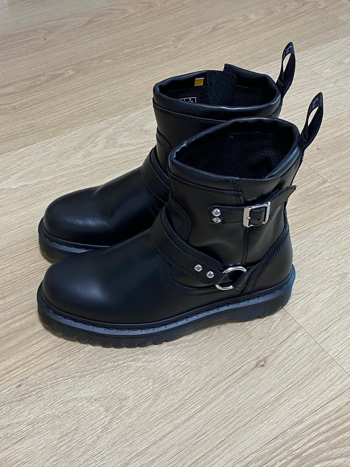 닥터마틴 애니스톤 하네스 상품이미지2