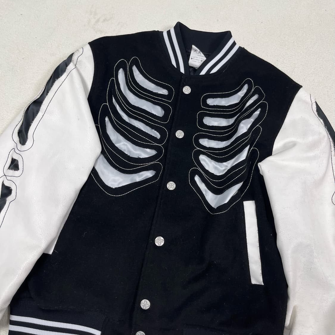Surgery Bone Printing Varsity Jacket 상품이미지7