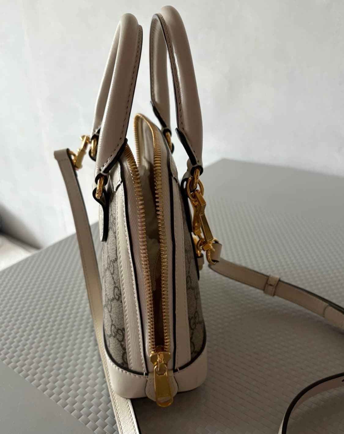 구찌 홀스빗 1955 탑핸들 미니 상품이미지4