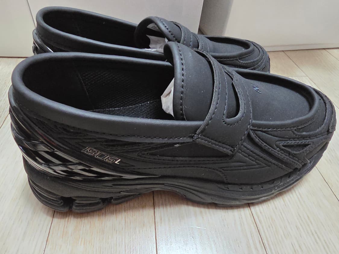 1906L 블랙 색상 페니 로퍼 운동화 상품이미지3