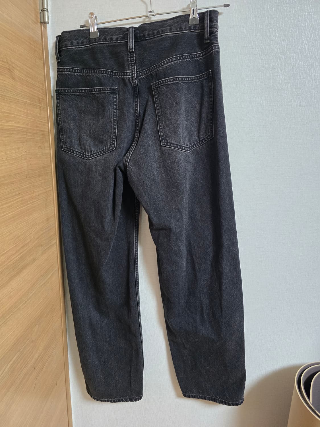 유니클로 와이드데님 블랙 상품이미지2