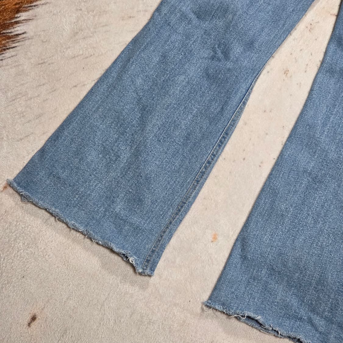 투버튼 풀밴딩 하이웨스트 연청 부츠컷 데님 팬츠 상품이미지6