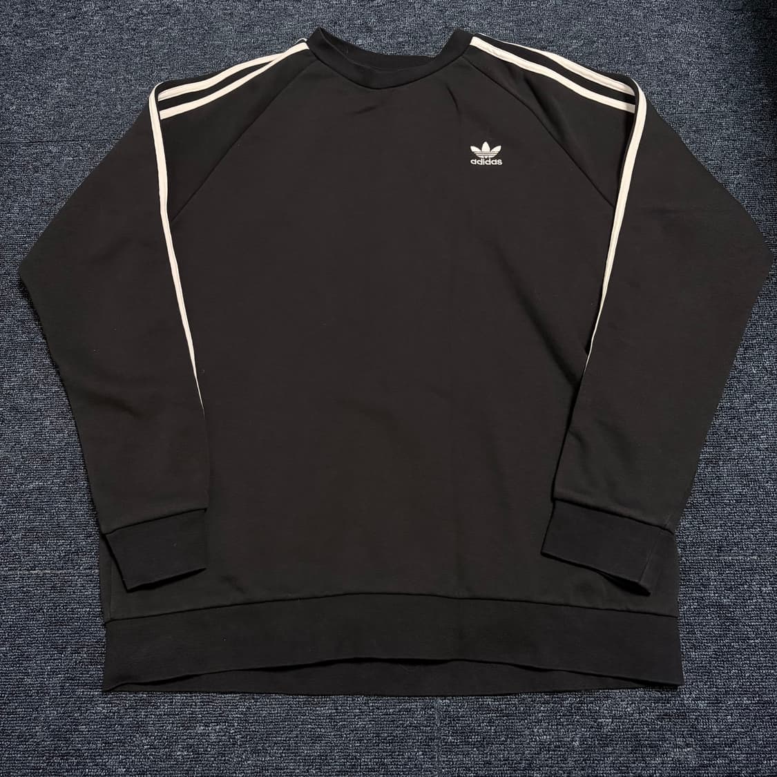 아디다스 삼선 크루 맨투맨 상품이미지1