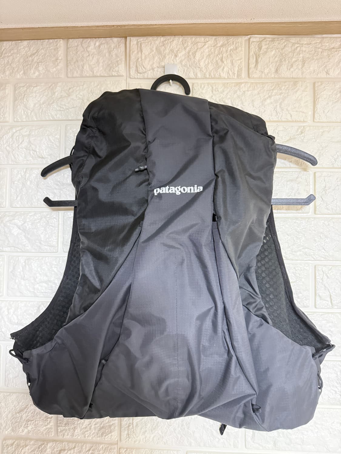 파타고니아 슬로프러너 18L 라지 상품이미지1