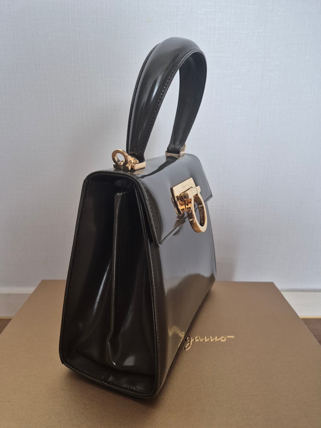 페레가모 켈리백 상품이미지4