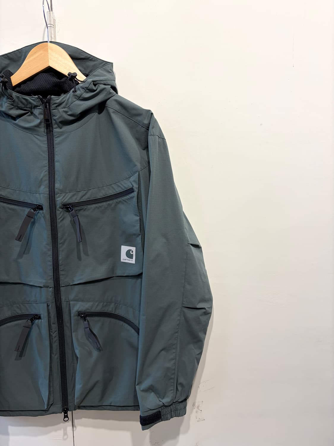 칼하트 WIP 휴위트 자켓 상품이미지3