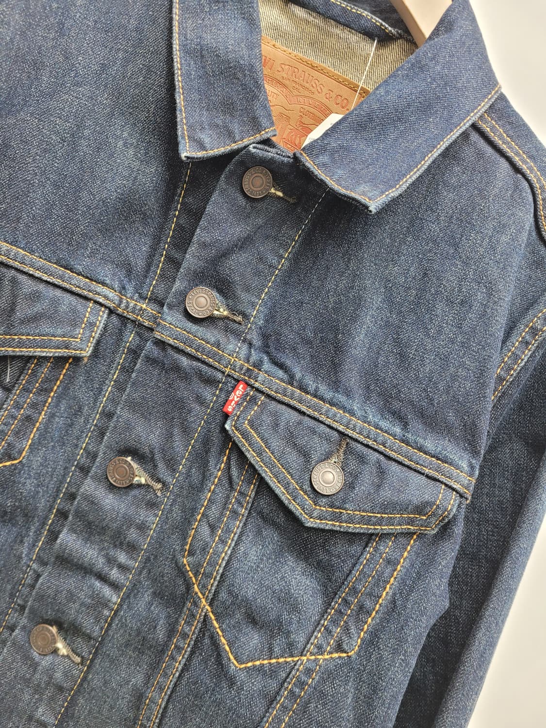 (새상품) LEVI'S 리바이스 트러커 데님 청자켓 / 사이즈 S
 상품이미지4