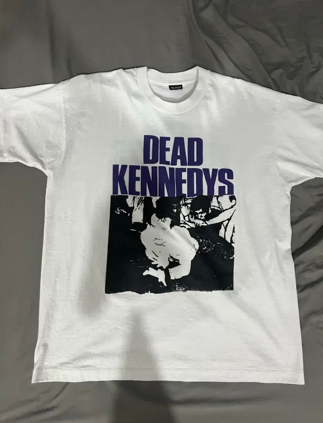 90s 빈티지 데드케네디 밴드티 XL사이즈 상품이미지1